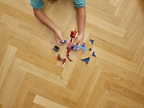 LEGO Creator (31102). Drago del fuoco - 9