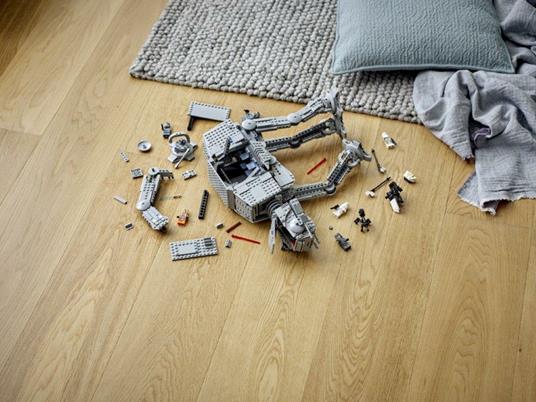 LEGO Star Wars (75288). AT-AT - 8