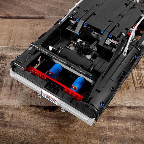 LEGO Technic 42111 Dom's Dodge Charger Macchina Giocattolo dal Film Fast and Furious Modellino Auto da Corsa Idee Regalo - 8