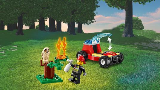 LEGO City Fire (60247). Incendio nella foresta - 8