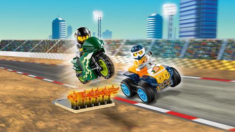 LEGO City Turbo Wheels (60255). Team acrobatico - 4