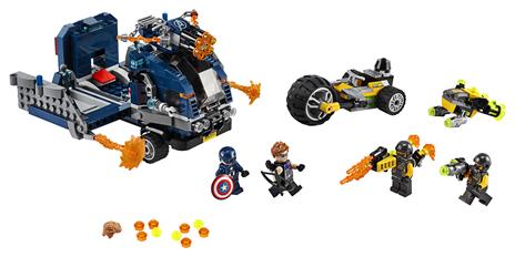 LEGO Super Heroes (76143). Avengers - Attacco del camion - 2