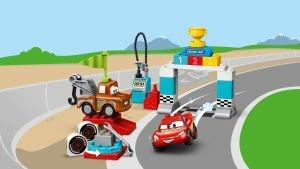 LEGO DUPLO Cars (10924). Il giorno della gara di Saetta McQueen - 4