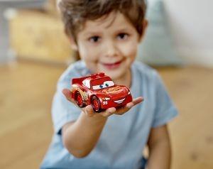 LEGO DUPLO Cars (10924). Il giorno della gara di Saetta McQueen - 9