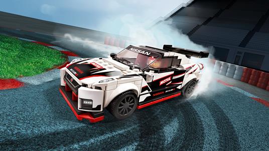 LEGO Speed Champions (76896). Nissan GT-R NISMO - 4