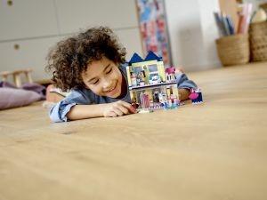 LEGO Friends (41427). Il negozio fashion di Emma - 11