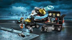 LEGO DC Comics Super Heroes (76160). Bat-base mobile - 5