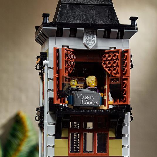 LEGO Icons 10273 La Casa Stregata Set Costruzioni per Adulti Modellino Fai da Te in Mattoncini con Minifigure Idee Regalo - 6