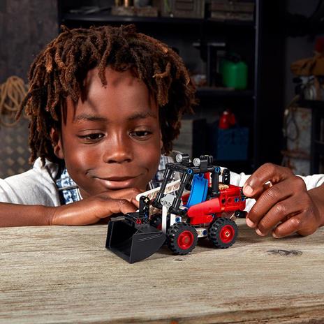 LEGO Technic 42116 Bulldozer Kit 2 in 1 da Escavatore a Hot Rod, Ruspa e Auto da Costruire - 2