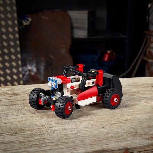 LEGO Technic 42116 Bulldozer Kit 2 in 1 da Escavatore a Hot Rod, Ruspa e Auto da Costruire - 7