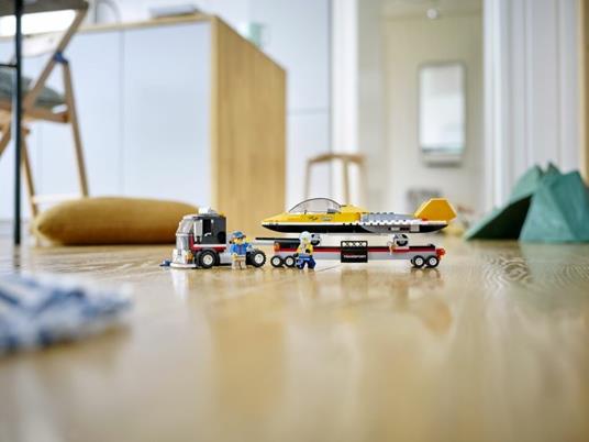 LEGO City Great Vehicles (60289). Trasportatore di jet acrobatico - 10