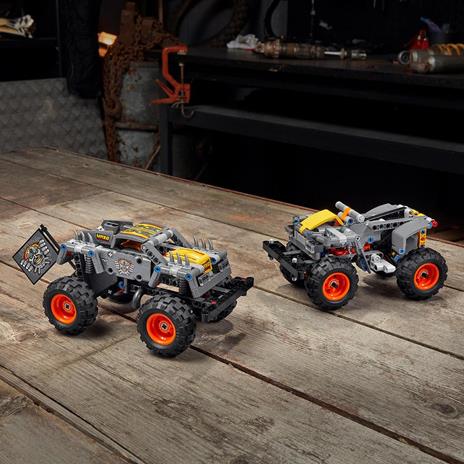 LEGO Technic 42119 Monster Jam Max-D, Kit di Costruzione 2 in 1, Truck, Quad, Auto Pull-Back, Idea Regalo - 6