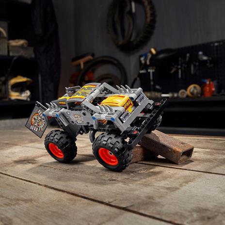 LEGO Technic 42119 Monster Jam Max-D, Kit di Costruzione 2 in 1, Truck, Quad, Auto Pull-Back, Idea Regalo - 8