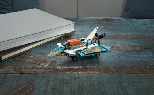 LEGO Technic 42117 Aereo da Competizione e Jet a Reazione, Kit di Costruzione 2 in 1 per Bambini, Idea Regalo - 11