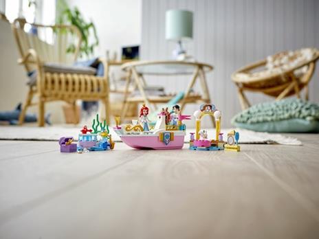 LEGO Disney Princess (43191). La barca della festa di Ariel - 10