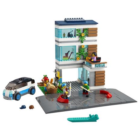 LEGO City 60291 Villetta Familiare, Casa delle Bambole, Giochi per Bambini dai 5 Anni, 4 Minifigure, Idee Regalo - 9