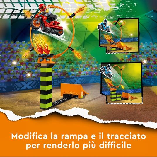 LEGO City 60299 Stuntz Competizione Acrobatica, Set con 2 Moto Giocattolo, Cerchio di Fuoco e Minifigure di Duke DeTain - 5