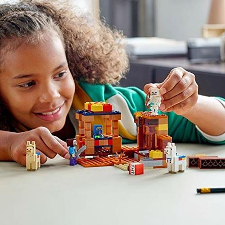 LEGO Minecraft (21167). Il Trading Post - 4