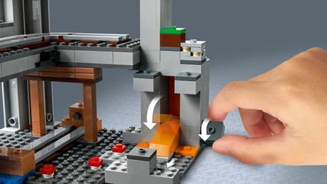 LEGO Minecraft (21169). La prima avventura - 7