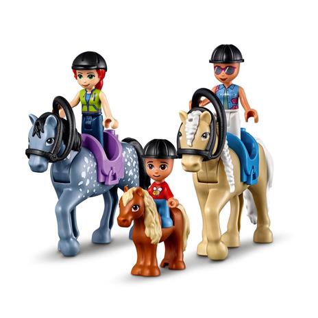 LEGO Friends 41683 Il Centro Equestre nel Bosco, Scuderia dei Cavalli Giocattolo per Bambini dai 7 Anni con 2 Mini Bamboline - 6