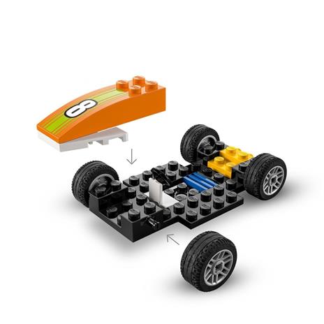 LEGO City Great Vehicles 60322 Auto da Corsa, Macchina Giocattolo Stile Formula 1 con 2 Minifigure, per Bambini di 4+ Anni - 7