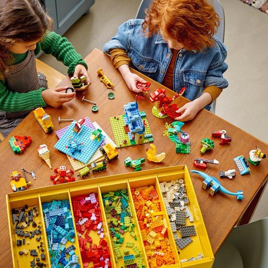LEGO Classic 11020 Costruiamo Insieme, Set Costruzioni per Treno, Fiori e Dinosauro Giocattolo, Mattoncini per Bambini - 7