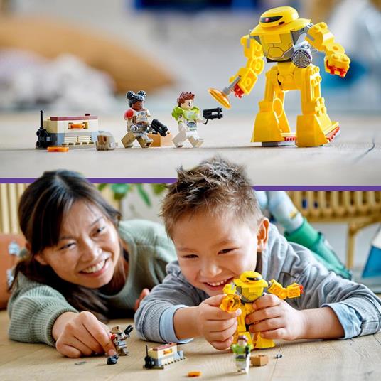 LEGO Lightyear Disney e Pixar 76830 LInseguimento di Zyclops, Giochi per Bambini, con Buzz, Izzy e un Action Figure Mech - 4