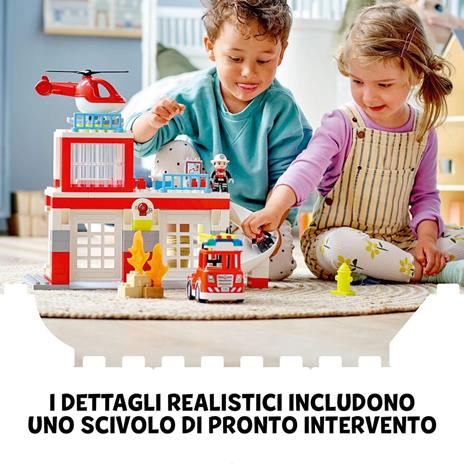 LEGO DUPLO 10970 Caserma Dei Pompieri ed Elicottero, Giochi Creativi ed Educativi per Bambini di 2+ Anni, Camion Giocattolo - 6