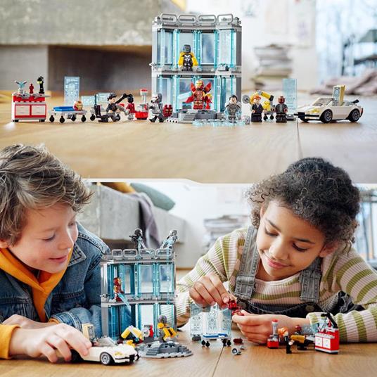 LEGO Marvel 76216 Armeria di Iron Man, Set Costruzioni con Casco, Tuta e Supereroi Giocattoli, Giochi per Bambini dai 7 Anni - 2