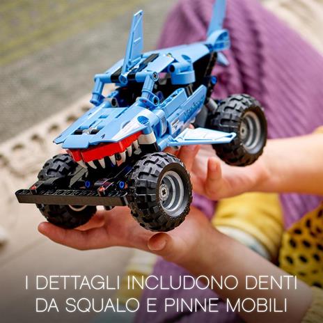 LEGO Technic 42134 Monster Jam Megalodon, da Camion a Macchina Giocattolo Low Racer Lusca, per Bambini di 7+ Anni - 5