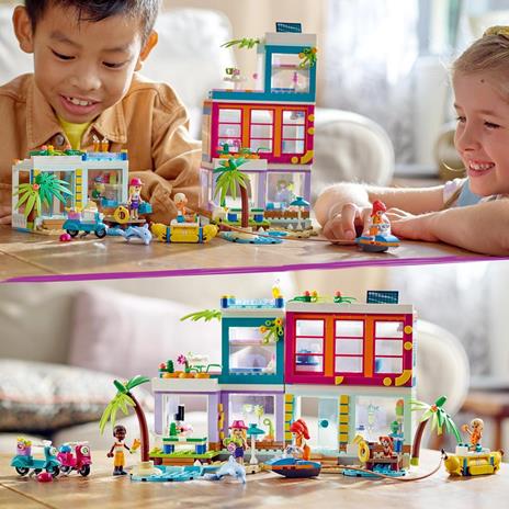 LEGO Friends 41709 Casa delle Vacanze sulla Spiaggia, con Piscina e Mini Bamboline Mia, Costruzioni per Bambini di 7+ Anni - 2