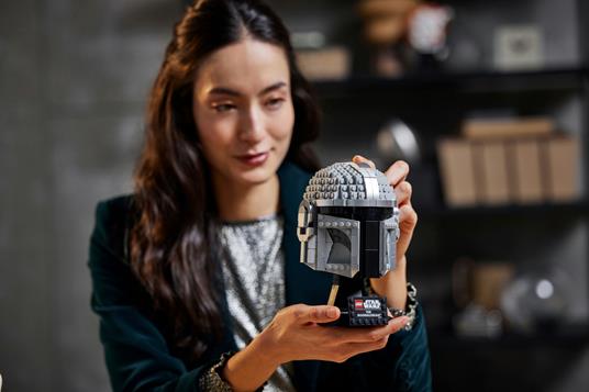 LEGO Star Wars Casco del Mandaloriano - 10