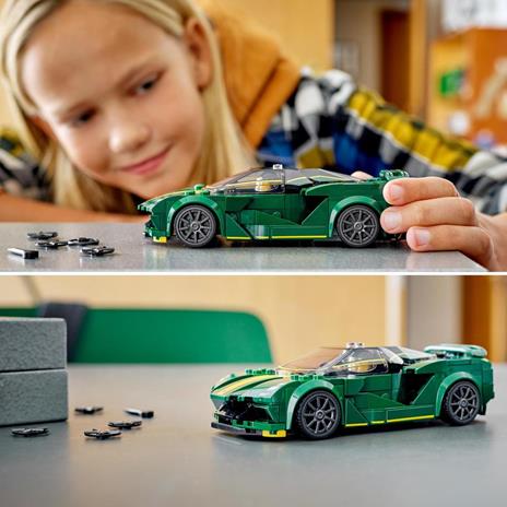LEGO Speed Champions 76907 Lotus Evija, Macchina Giocattolo Da Corsa, Modello Replica Auto Sportiva, Set da Collezione - 2