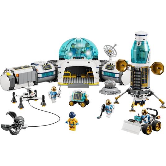 LEGO City 60350 Base di Ricerca Lunare, Centro Spaziale Giocattolo NASA con Veicolo Rover e 6 Minifigure di Astronauti - 10