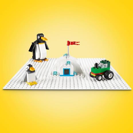 LEGO Classic 11026 Base Bianca, Tavola per Costruzioni Quadrata con 32x32 Bottoncini, Piattaforma Classica per Mattoncini - 5