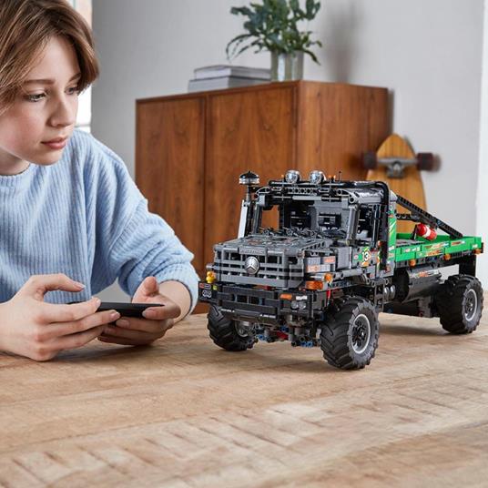 LEGO Technic 42129 Camion Fuoristrada 4x4 Mercedes-Benz Zetros, Camion Giocattolo, Macchina Telecomandata, Idea Regalo - 2