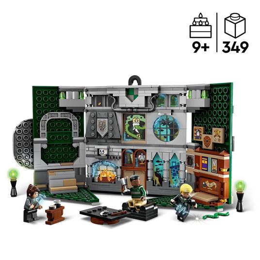LEGO Harry Potter 76410 Stendardo della Casa Serpeverde da Parete, Sala Comune Castello di Hogwarts, Giocattolo da Collezione - 3
