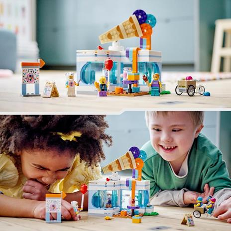 LEGO City 60363 Gelateria Giochi per Bambini 6+ anni con Carretto dei Gelati Giocattolo e 3 Minifigure Idea Regalo Set 2023 - 2