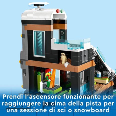 LEGO City 60366 Centro Sci e Arrampicata, Modular Building Set a 3 Livelli con Pista e 8 Minifigure, Regalo per Bambini 7+ - 5