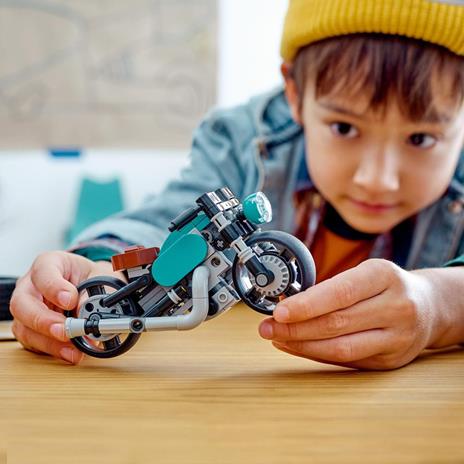 LEGO Creator 31135 Motocicletta Vintage, Set 3 in 1 con Moto Giocattolo, Road Bike e Dragster, Giochi Creativi per Bambini - 2