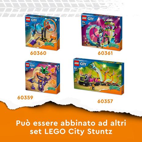LEGO City Stuntz 60359 Sfida Acrobatica: Schiacciata sulla Rampa, Set 2 in 1 con Moto Giocattolo Dinosauro Carica e Vai - 7