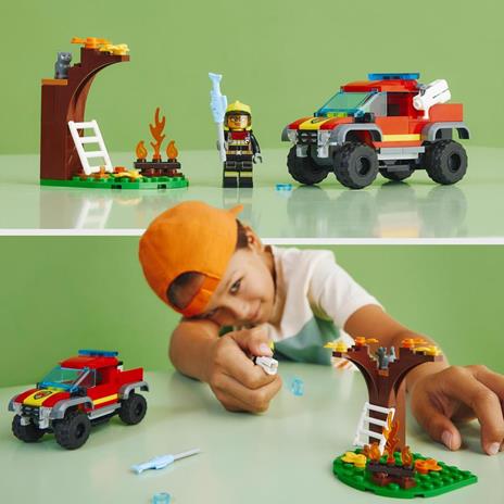 LEGO City Fire 60393 Soccorso sul Fuoristrada dei Pompieri, Camion Giocattolo dei Vigili del Fuoco 4x4, Giochi per Bambini - 2