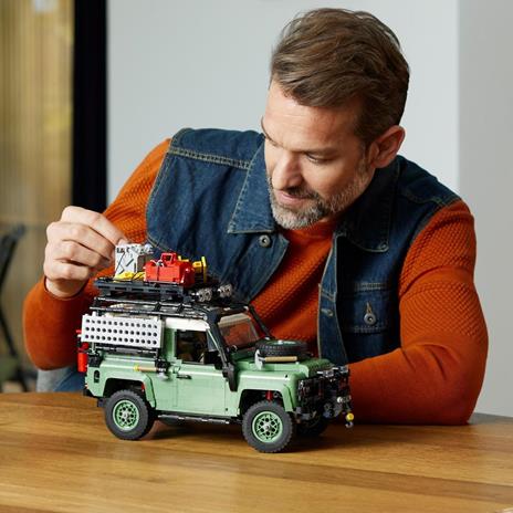 LEGO Icons 10317 land rover classic defender 90, modellismo per adulti, modellino di auto off-road 4×4 - 2