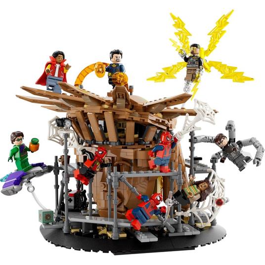 LEGO Marvel 76261 La Battaglia Finale di Spider-Man, Spider-Man: No Way Home con 3 Minifigure Peter Parker - 7