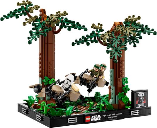 LEGO 75353 Star Wars Diorama Inseguimento con lo Speeder su Endor con Luke Skywalker, Principessa Leia e Scout Trooper - 16