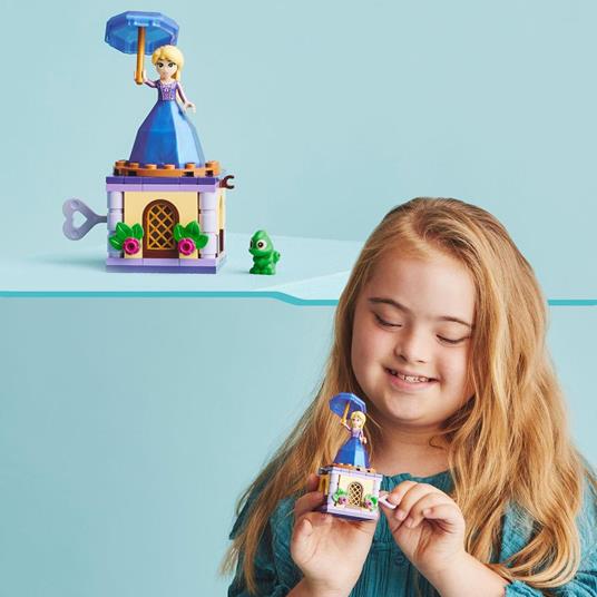 LEGO Disney Princess 43214 Rapunzel Rotante, Giocattolo da Costruire con Mini Bambolina in Abito di Diamante, Giochi Bambini - 2