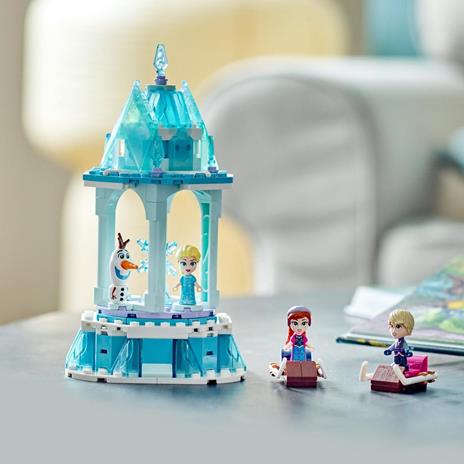 LEGO Disney Frozen 43218 La Giostra Magica di Anna ed Elsa di Frozen con Micro Bambolina - 6