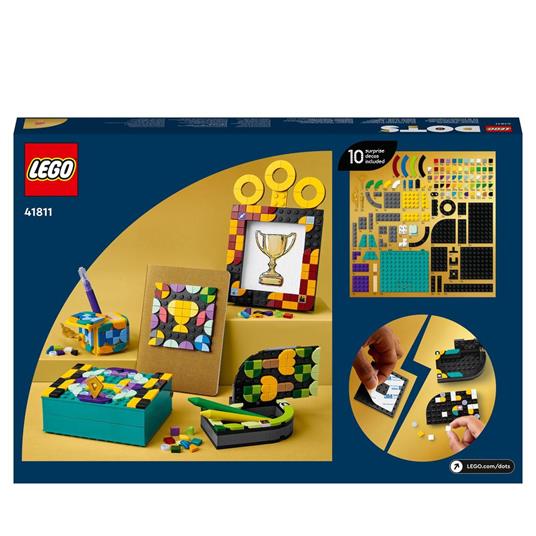 LEGO DOTS 41811 Kit da Scrivania di Hogwarts, Accessori Scrivania di Harry Potter con 2 Portagioie, Portafoto e Toppa Adesiva - 8