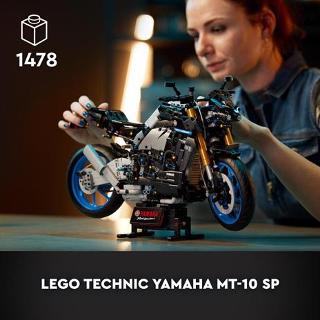 LEGO Technic 42159 Yamaha MT-10 SP, Modellino Moto per Adulti, Replica Motocicletta con App AR, Regalo per Uomo e Donna - 2