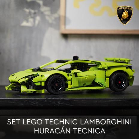 LEGO Technic 42161 Lamborghini Huracán Tecnica, Modellino di Auto da Costruire, Macchina Giocattolo per Bambini - 2